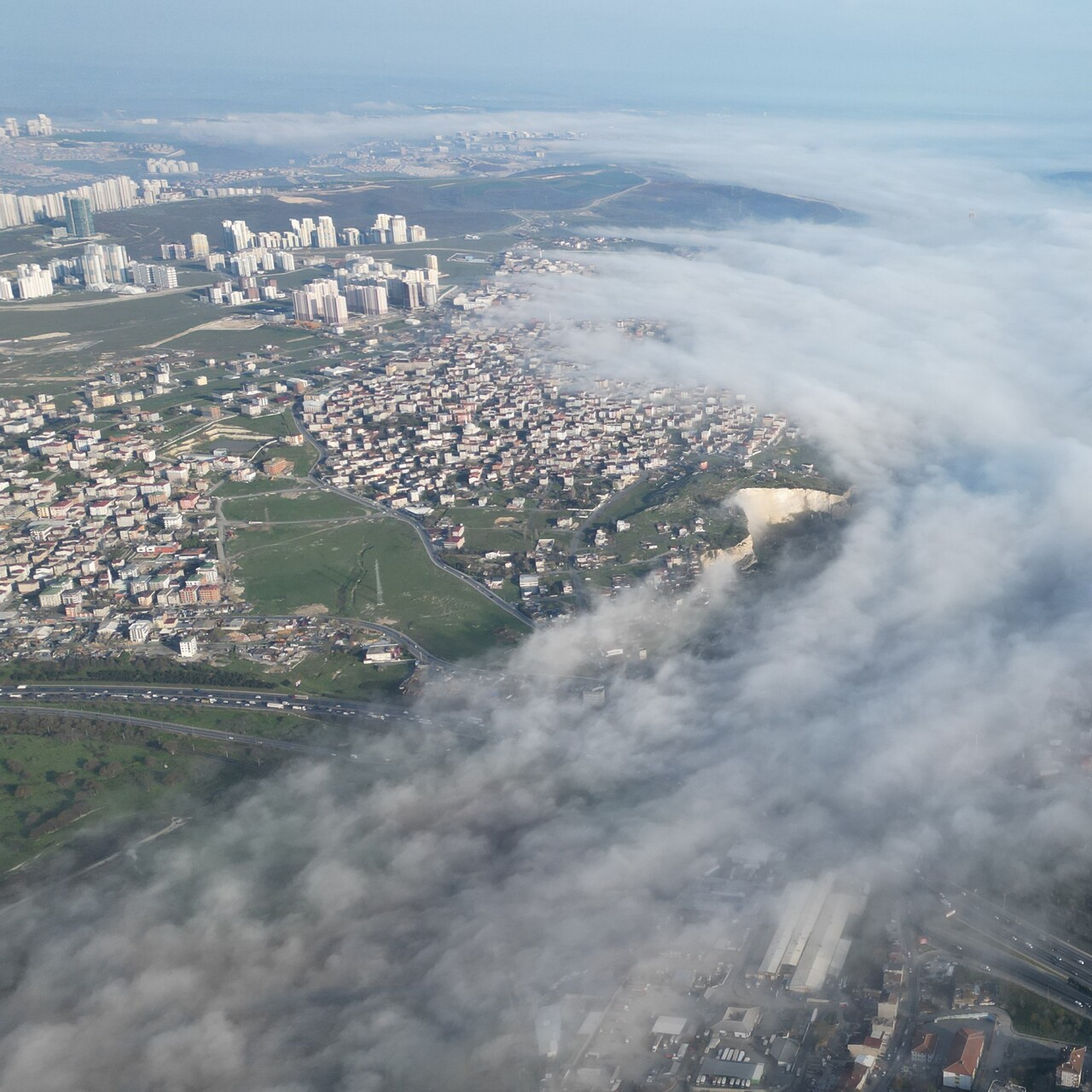İstanbul'un yarısı 25 yaş ve üzeri binada yaşıyor