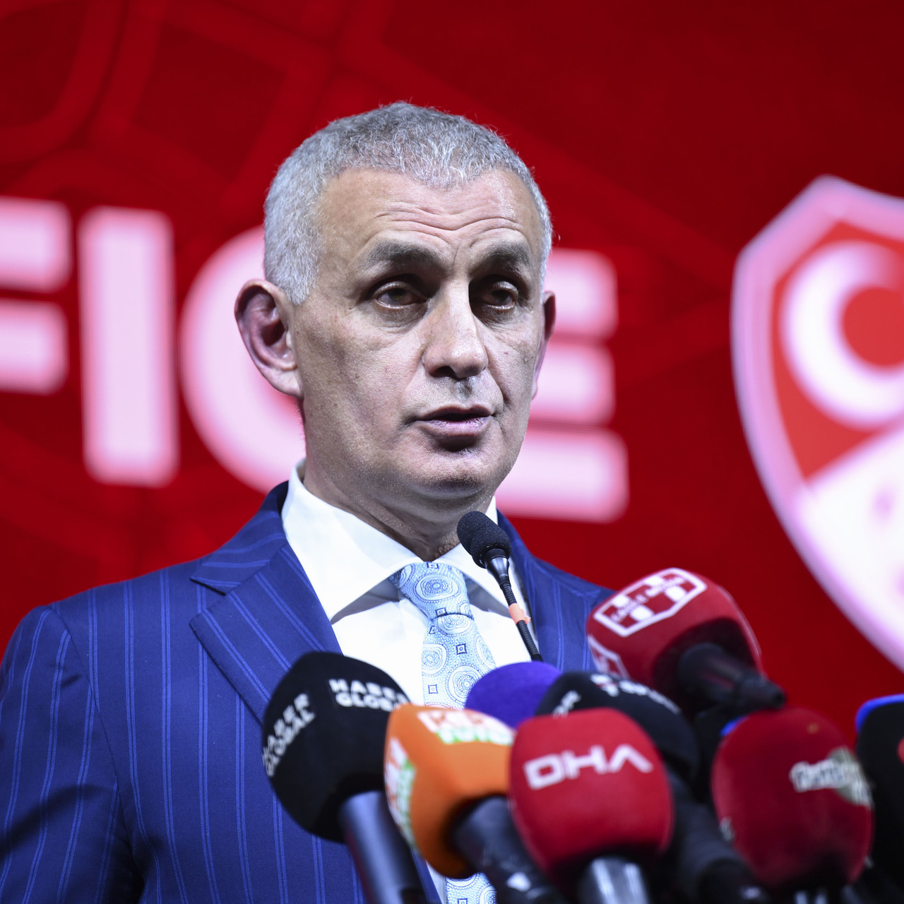 "Türk futbolu adına tarihi bir an"