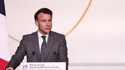 Macron: Putin yalan söylemeyi bırakmalı