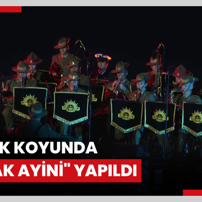 Anzak Koyunda "Şafak Ayini" yapıldı