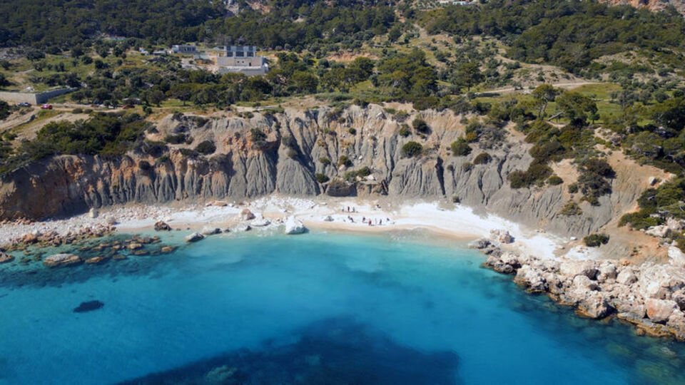 Gerenlik Koyu'nda yapılaşma tehlikesi