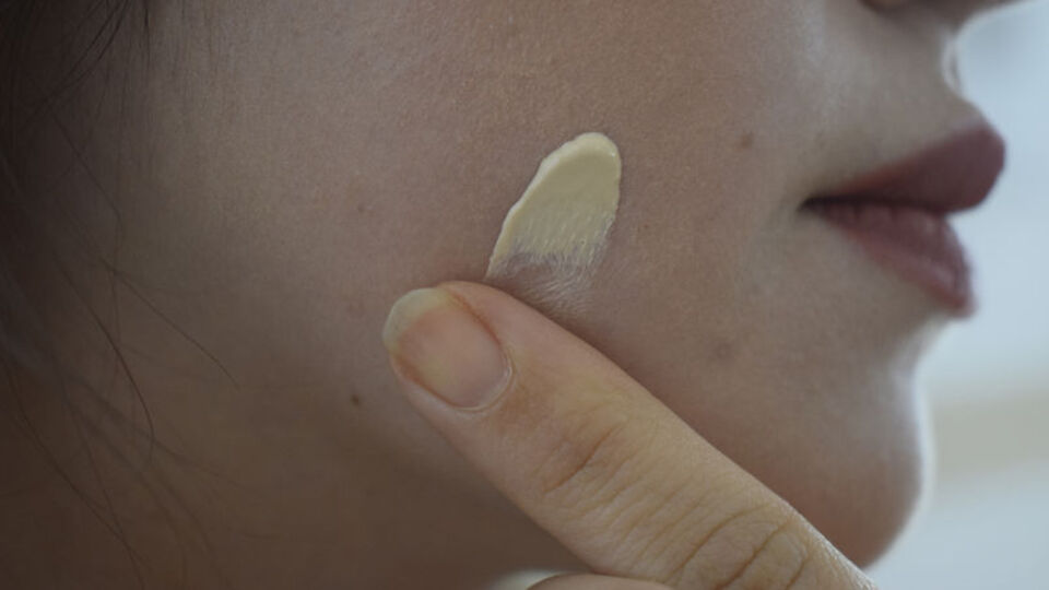 "Güneş ışınlarından her mevsim korunulmalı"