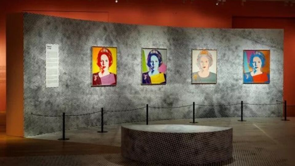 Belediye, Warhol'un eserini 'yanlışlıkla' çöpe attı