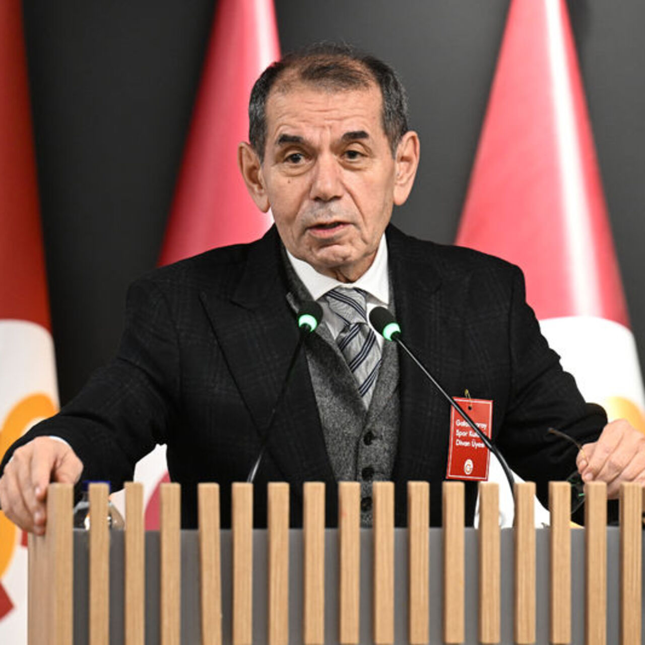 Dursun Özbek'ten peş peşe müjdeler!