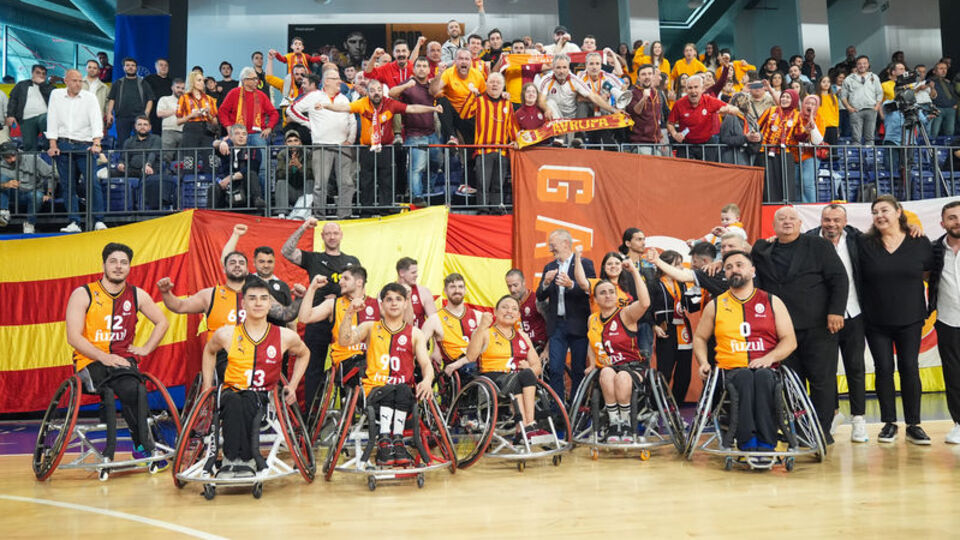 'Engelsiz Aslanlar', Avrupa'da finalde!