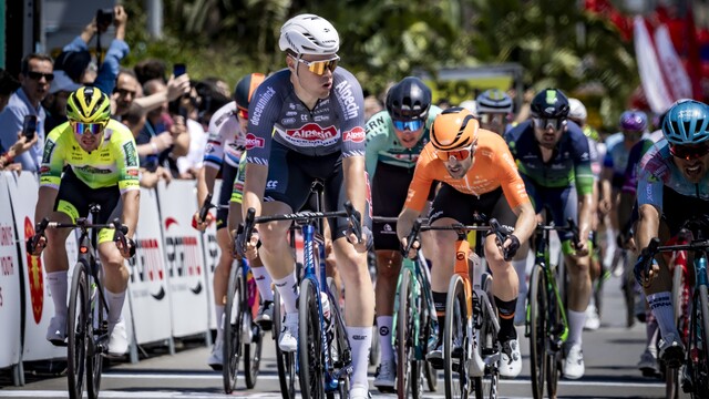 TUR 2025'in ilk etabını Simon Dehairs kazandı!