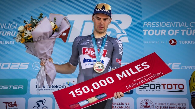 "İlk profesyonel zaferimden dolayı çok mutluyum"