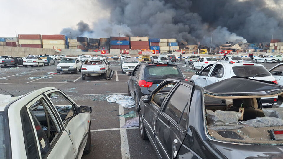 İran'ın Bender Abbas Limanında patlama: 40 ölü