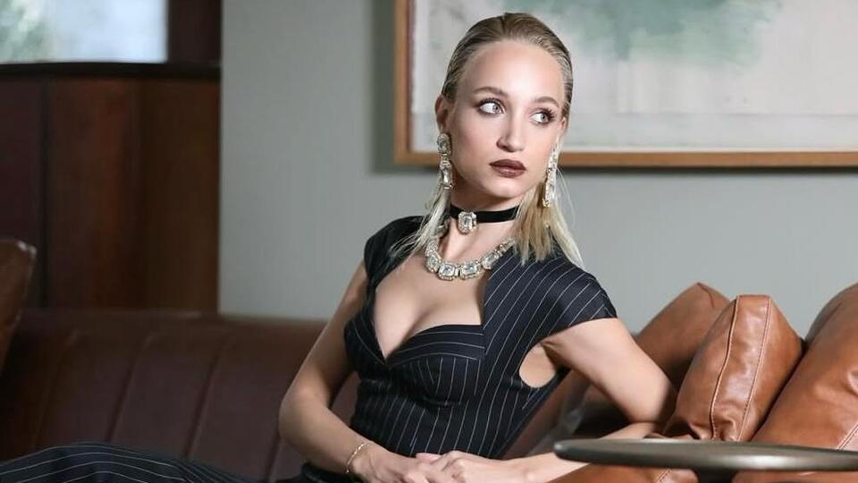 Bursin sorularını geçiştirdi