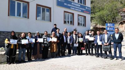 Antalya'da "ipek böceği" eğitimleri sürüyor