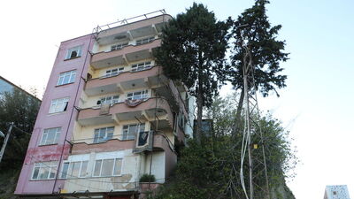 Samsun'da ikinci heyelan!