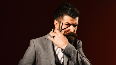 Erkeklerde kirpik kesme trendi