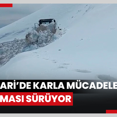 Hakkari’de karla mücadele çalışması sürüyor