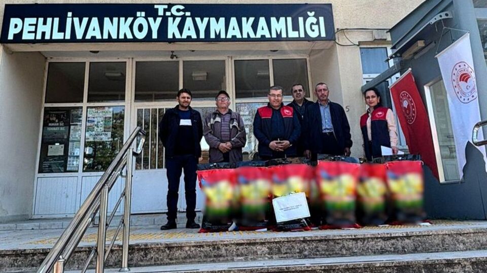 Çiftçilere kuraklığa dayanıklı tohum dağıtıldı