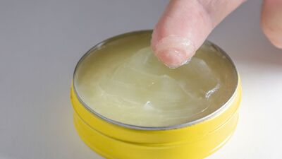 Vazelin neyden yapılır?