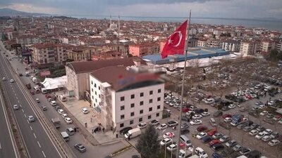 Deprem raporu eksik çıkan özel hastanenin faaliyeti geçici olarak durduruldu