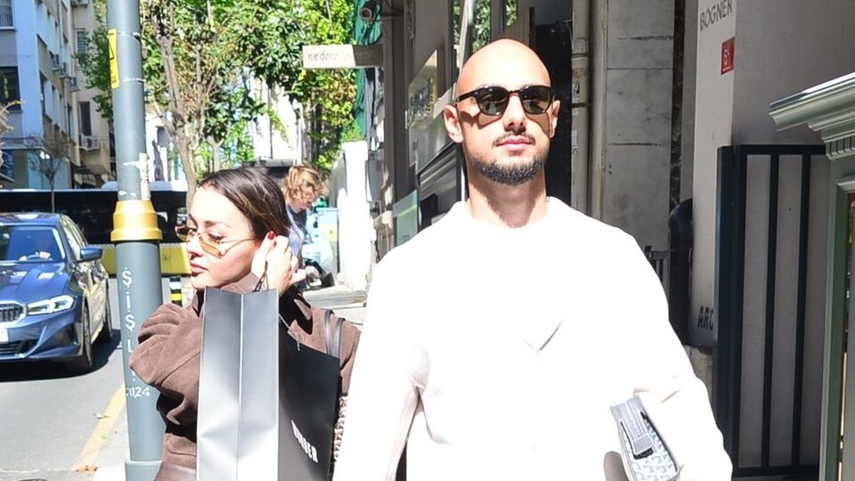 Sevgilisiyle alışveriş yaptı