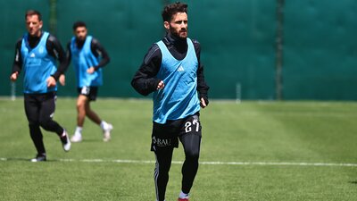 Beşiktaş'ta Fenerbahçe mesaisi!