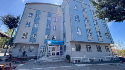 İstanbul'da 4 okul boşaltıldı