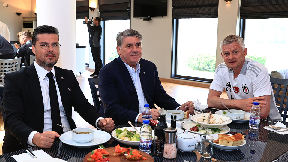 Serdal Adalı derbi öncesi Ümraniye'de