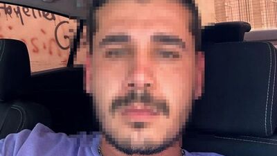 2 yaşındaki bebeği darbetti