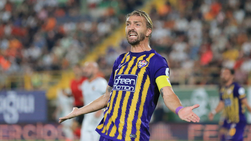 Futbolu bıraktı mı? Menajeri duyurdu