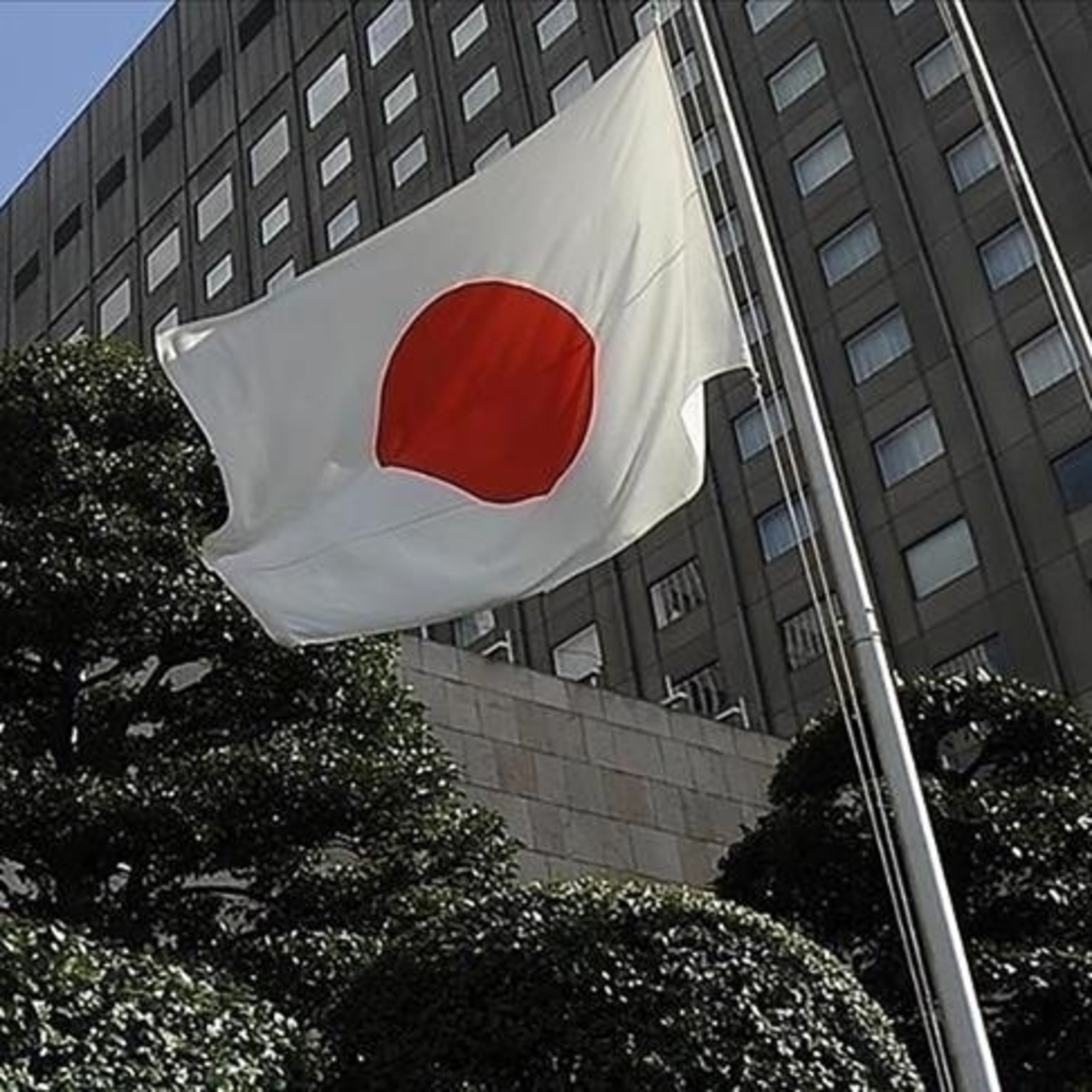 Japonya Merkez Bankası politika faizini değiştirmedi