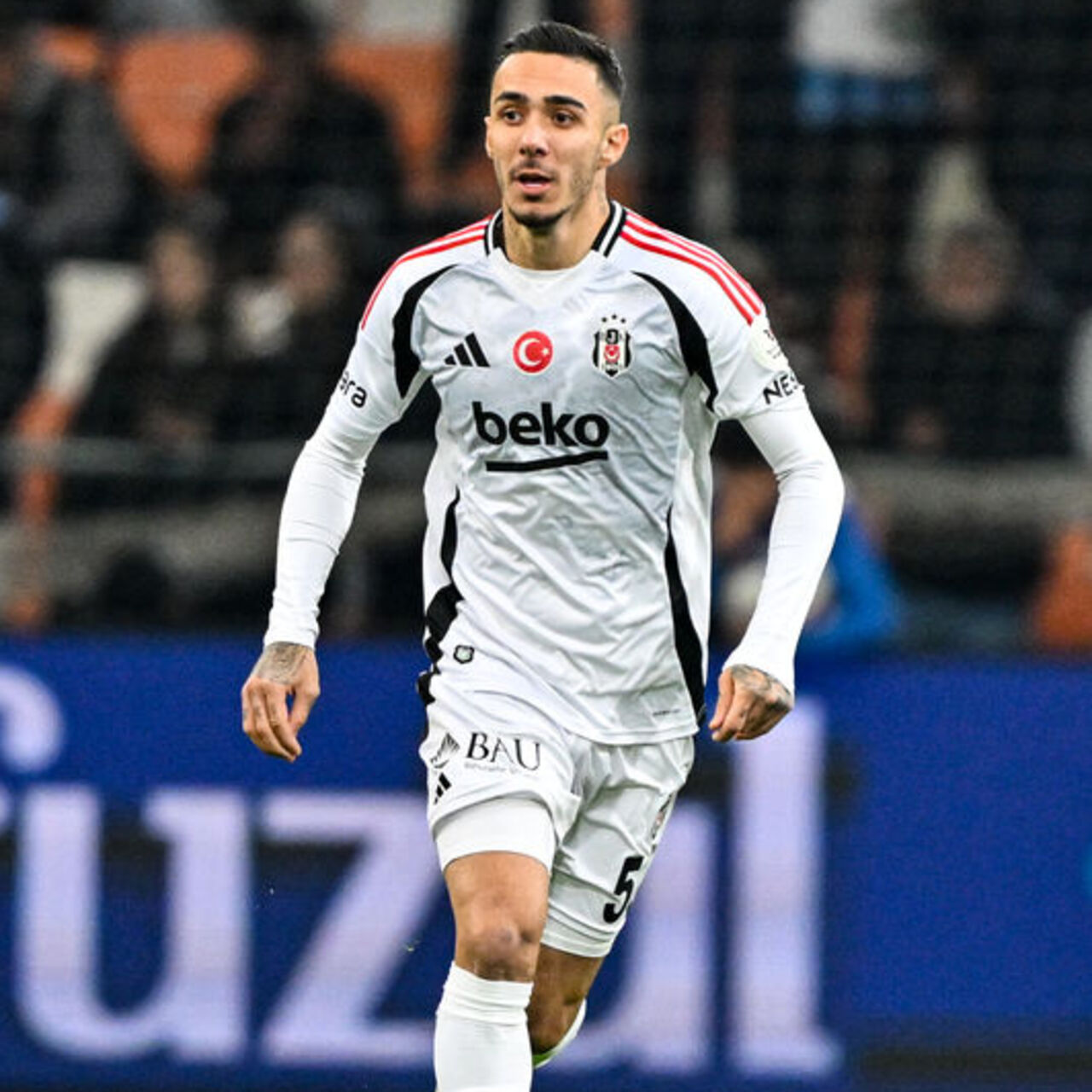 Emirhan'dan derbi öncesi taraftara mesaj
