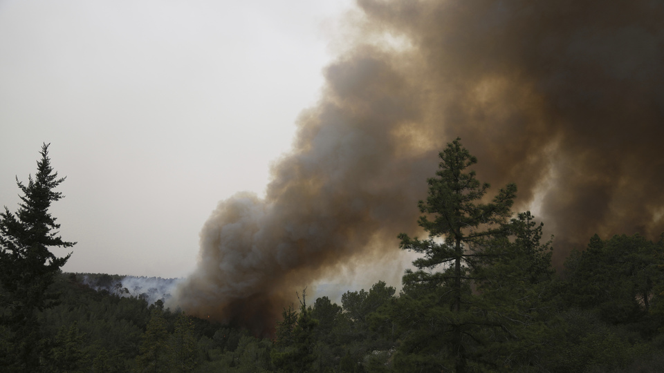 İsrail'de büyük yangın!