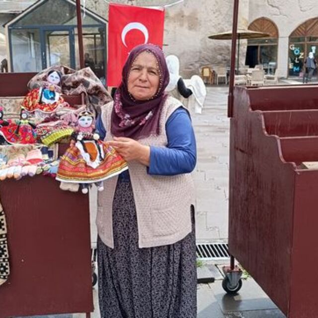 'Anneannesinin icadı'nı satabilmek için 5 dil öğrendi!
