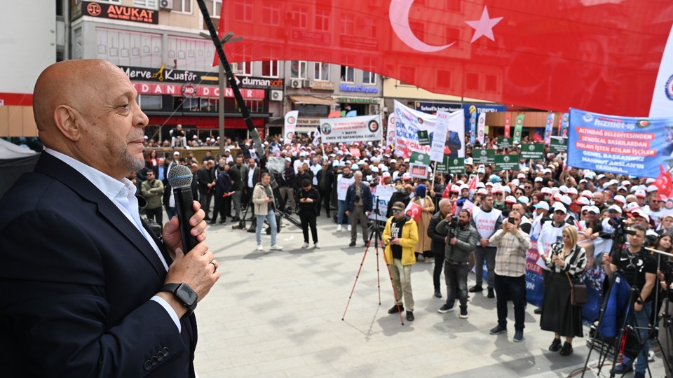 Sendikacıdan Mercedes'li vergi isyanı