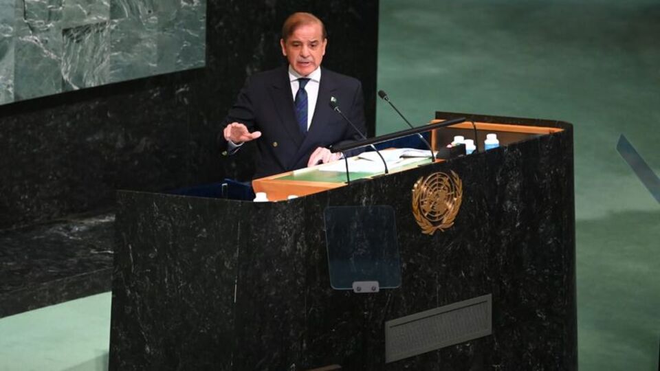 Pakistan diplomatik temaslarını artırdı