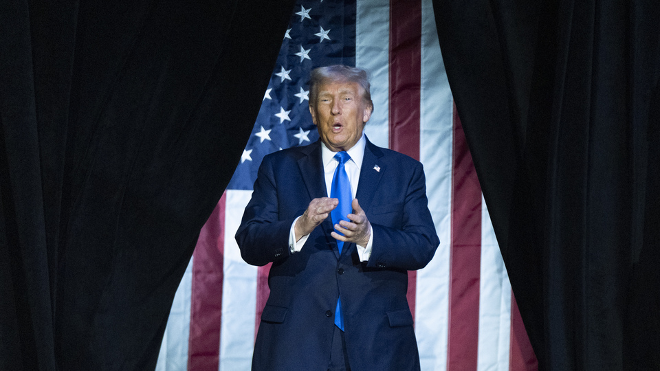 "Amerika'yı çok hızlı bir şekilde yeniden büyük yapacağız"