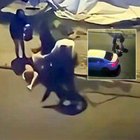 'Yapma' diyene sövdü! Kadını tekme tokat dövdü!