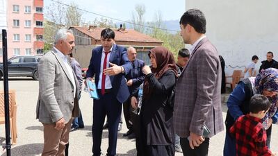 Köylüler başkandan "tandır" istedi