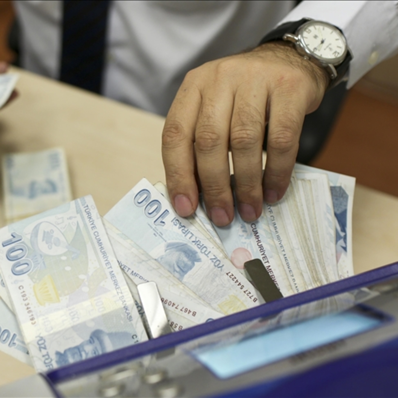 Bankacılığın mevduatı geçen hafta azaldı