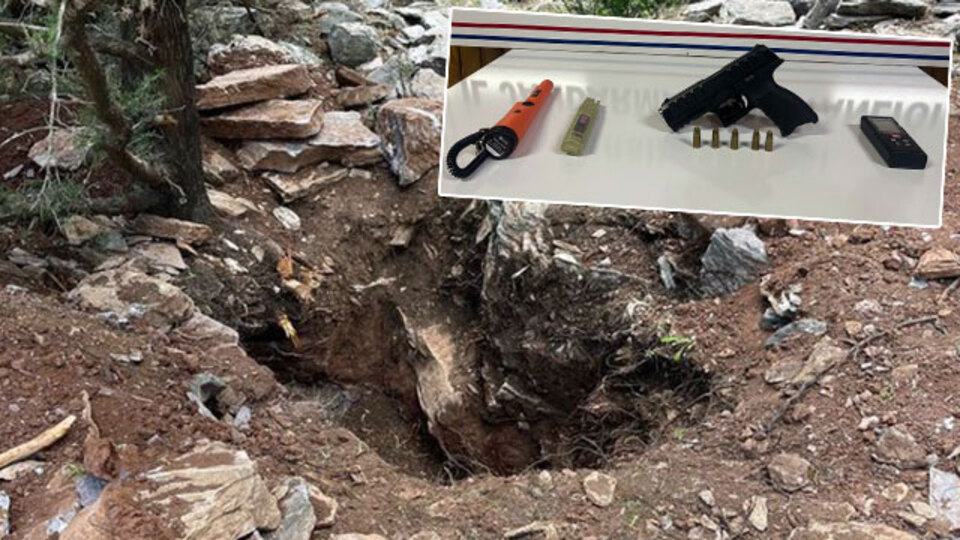 Eski vali ile emekli albay kaçak kazıda yakalandı!