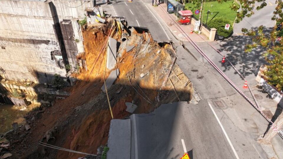 İstanbul Sarıyer'de çöken yol ile ilgili önemli iddia!