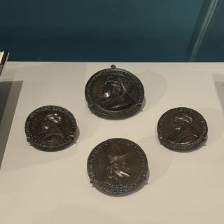 Madalyonlarda Fatih Sultan Mehmet!
