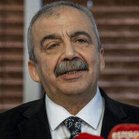 Sırrı Süreyya Önder hayatını kaybetti!