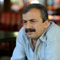 Sinemadan siyasete: Sırrı Süreyya Önder