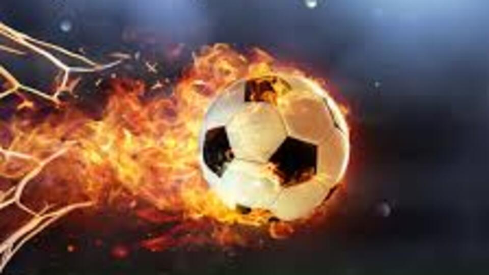 Hull City averajla ligde kaldı!