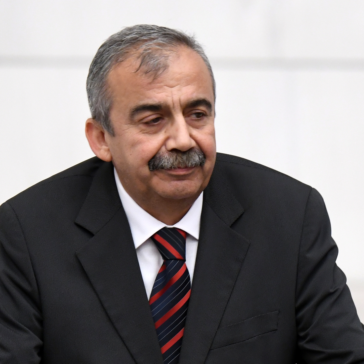 Ünlüler acıyı paylaştı