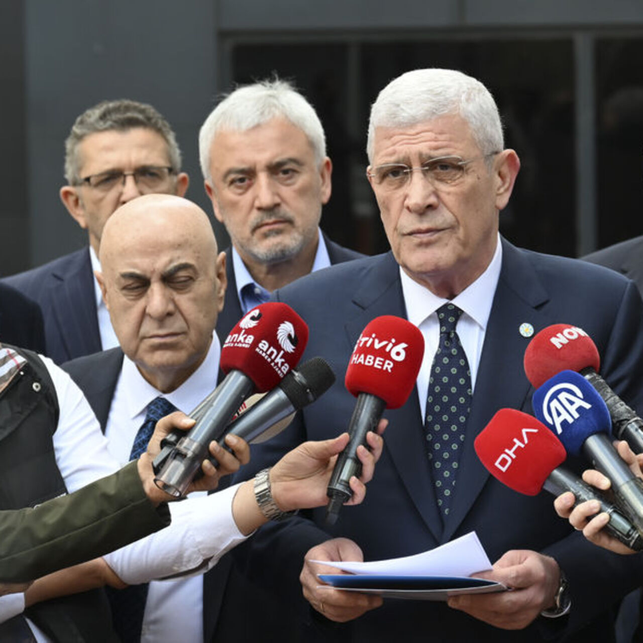 Dervişoğlu'ndan Türkeş'in kabrine saldırıya tepki