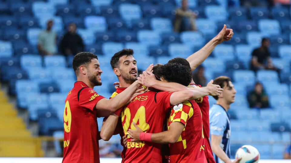 Göztepe, Adana'da üç puanı aldı!