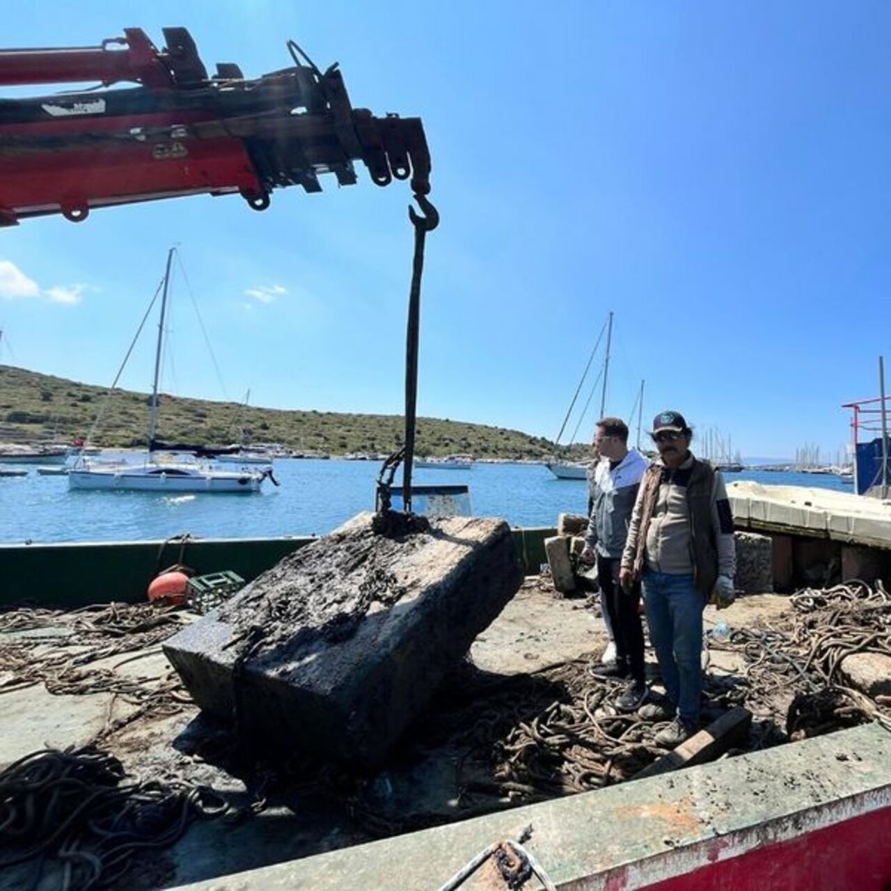 Bodrum'da denizden 130 ton katı atık çıktı