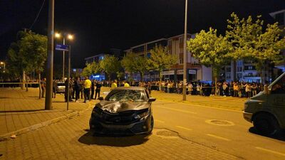 Otomobilin çarptığı 2 kadın hayatını kaybetti