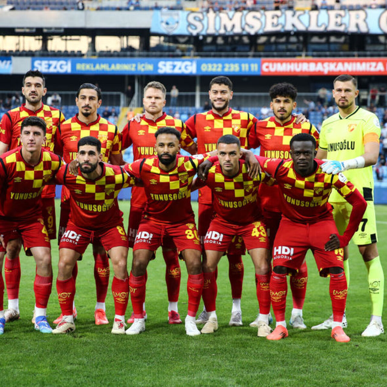 Göztepe, iç sahada bir başka!