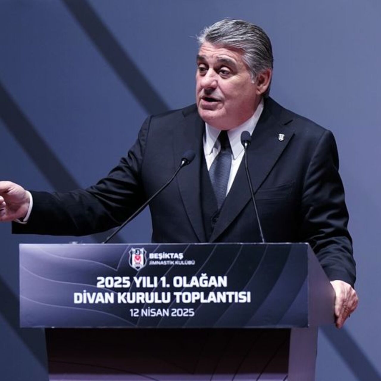 Yönetimden hem tebrik hem prim!