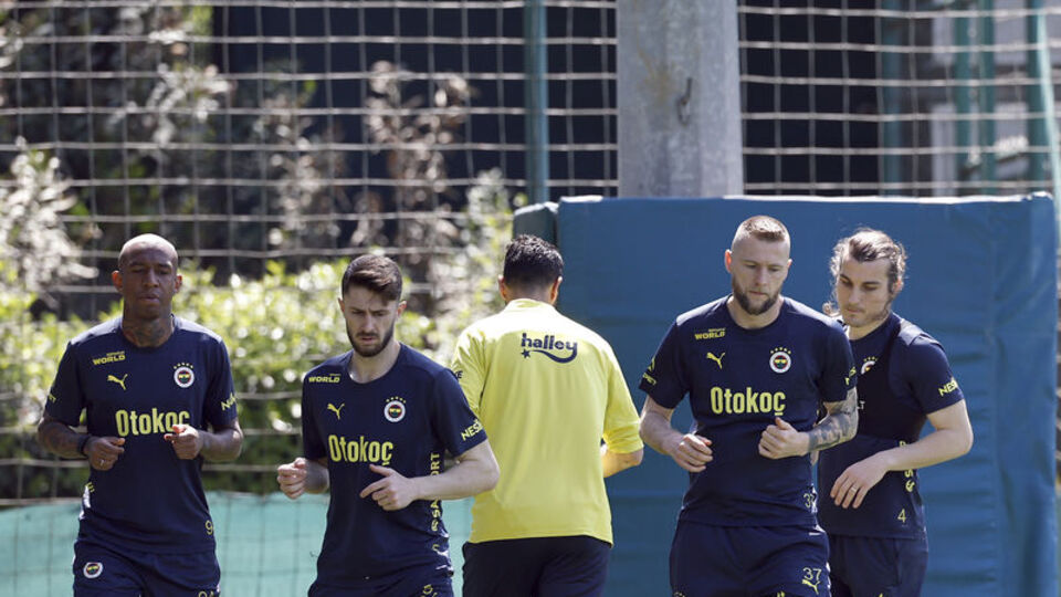 Fenerbahçe'de Başakşehir maçı mesaisi!